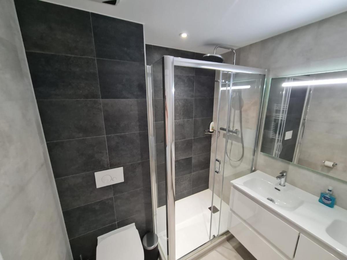 E1 Apartment High Level Sea View Gibraltar Extérieur photo