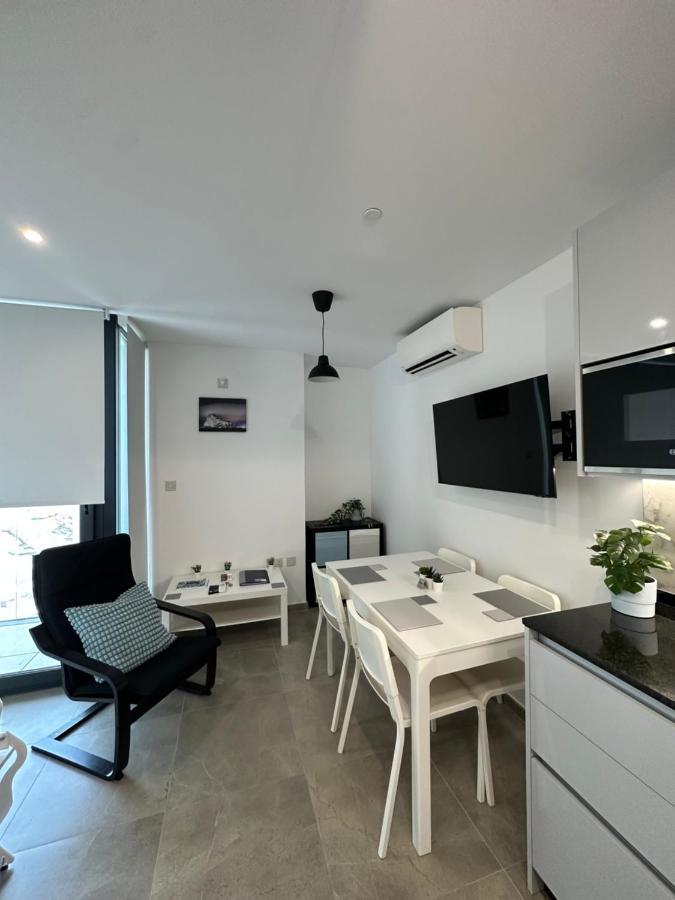 E1 Apartment High Level Sea View Gibraltar Extérieur photo
